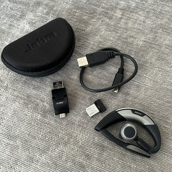 Jabra Motion UC Wireless Bluetooth Mono Headset - Picture 7 of 8